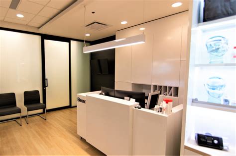 Laboratoire, radiologie, sommeil et génétique .